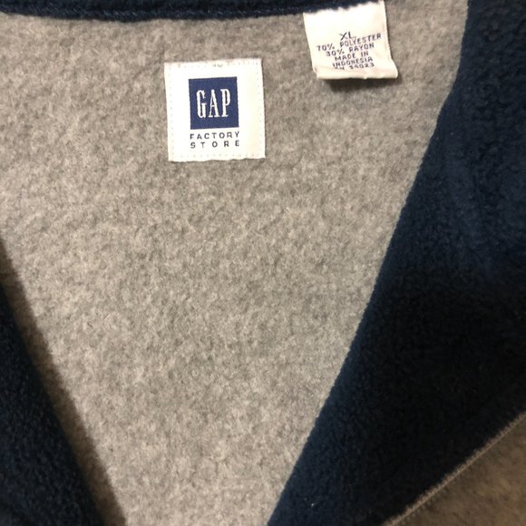 Gap 1/4 Zip Warm Fleece - Picture 5 of 6